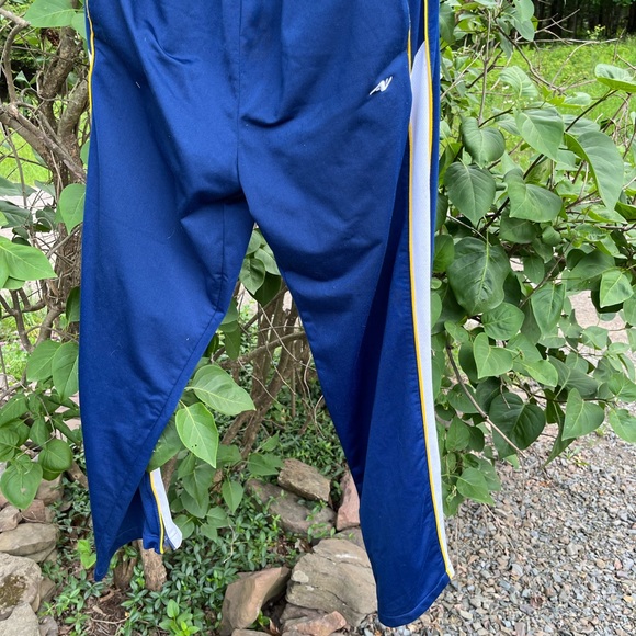 Mens active wear - Picture 2 of 4